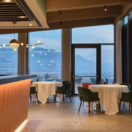 ホテル Collina Luxury Relais