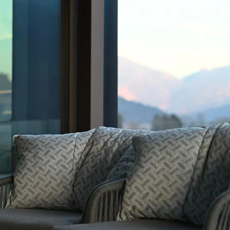 Collina Luxury Relais ホテル クルゾーネ