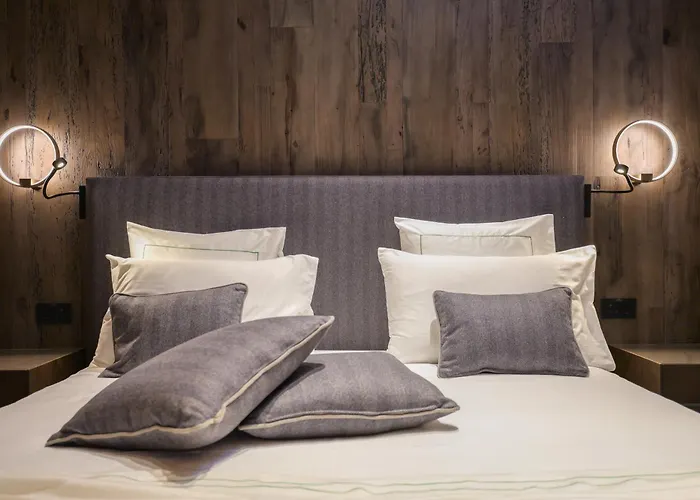 Collina Luxury Relais 克卢索内